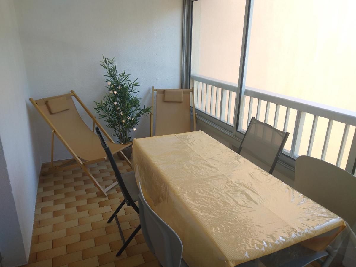 Capri Appartement Saint-Elme Buitenkant foto